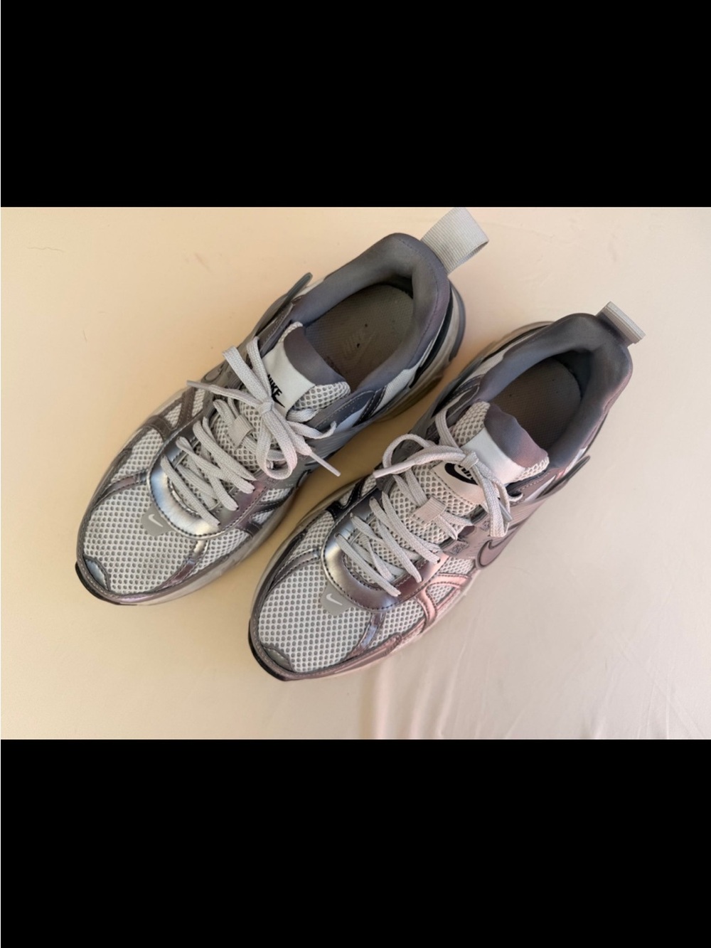 Nike V2K Run - Picture 2 of 5